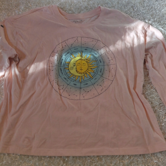 Women's Long Sleeve Stretch Tee Shirt Size L - Picture 3 of 7